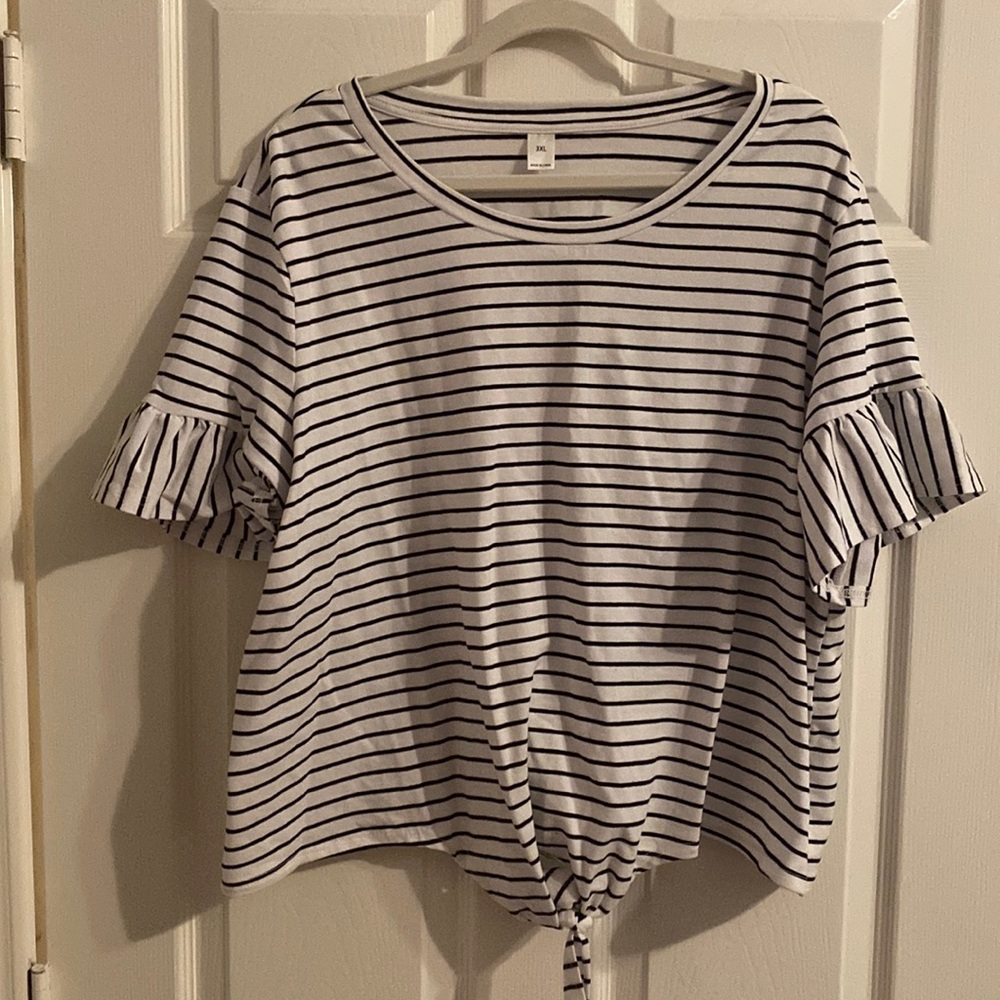 Black and white tie t shirt- 30